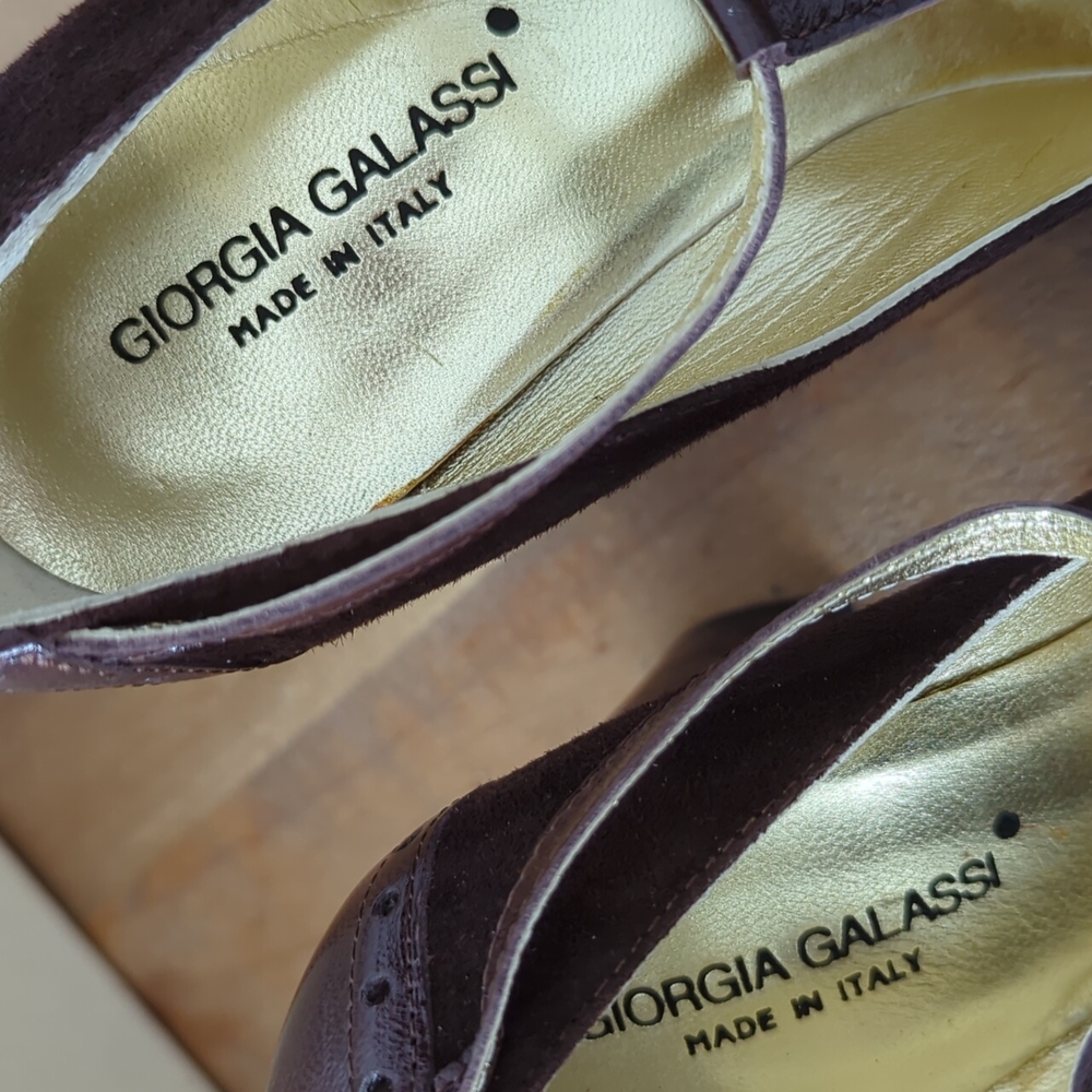🆕🌿GIORGIO GALASSI ITALIAN SUEDE PUMPS🌿 - Picture 9 of 16